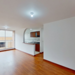 Apartamento en venta de 73 Mt2 , con vista interior , ubicado en un 4to piso , acceso por ascensor, 2 parqueaderos propios cubiertos . Consta de 3 habitaciones, 2 baños, sala comedor, balcón , cocina integral y zona de lavandería. Tiene piso laminado en habitaciones y zona cerca de CC Santa Fe, CC Bima, Plaza Imperial, Almacenes cerca Éxito, Home Center, Almacén AlKosto, Portal Norte, Terminal de Transporte del Norte . Valor Venta. : $321.200.000 Valor Admon : $ 319.000 Contáctanos Ya !!!!!!!!! Tenemos lo que Necesitas con la ayuda de Dios.